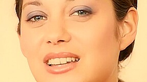 Marion Cotillard - 'Pretty Things' (2001)