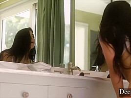 Markus Dupree And Gina Valentina - Gets More Than A Tip