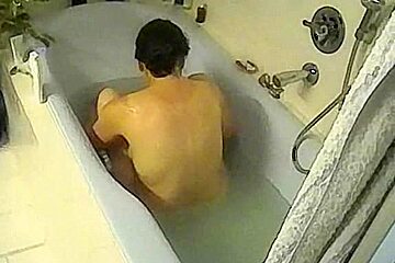 Mature lady filmed on camera naked after a shower