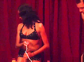 Meghan Markle Doppelganger Is Certified Swinger Addict