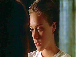 Michelle Williams, Chloe Sevigny - Lesbian Sex Senes, Topless