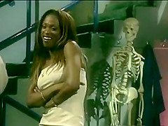 Midori seduces Kyle in this vintage scene