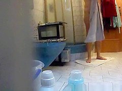 Milf caught by pissing