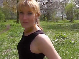 Milf im park mit wichse in der fresse!