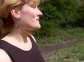 Milf im park mit wichse in der fresse!