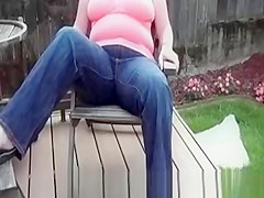 Mimi pees - multiple scenes ending with public boat pee