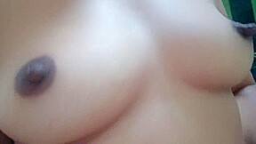Mira Mis Tetas Naturales Y Hermosas