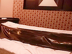 Mistress Yuki Traps Girl In Vacbed