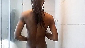 MrShellyP'z Solo Massage Shower