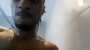 MrShellyP'z Solo Massage Shower