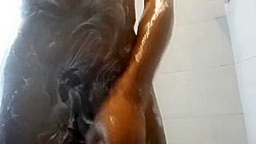 MrShellyP'z Solo Massage Shower