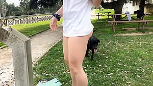 My wife prefers to train in public / everyone looks!