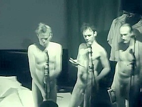 Naked on Stage 92 Les Innocents