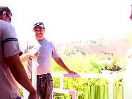 Naughty Ariana Grand seduces stepdaddy into fucking her