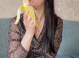 Naughty Banana Game 8 Min