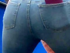 Nice Candid Jeans Ass with Pantyline