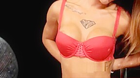Nicky Nasty Liebt Highheels