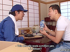 Nozomi Koizumi Blows A Colleague On The Job