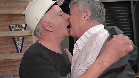 Older 4 Me Sex Video