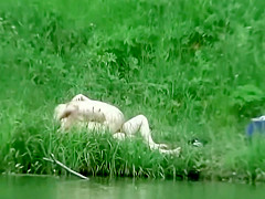Older guy fucks a teen 18+ girl by the river