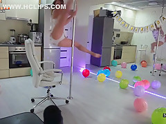 Olesyabulletka Upskirt Twitch Pole Dance Streamer