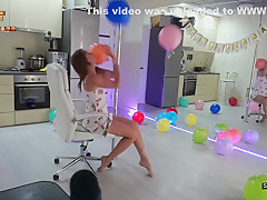 Olesyabulletka Upskirt Twitch Pole Dance Streamer