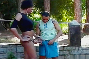 Outdoor Sex With ebon t-girl