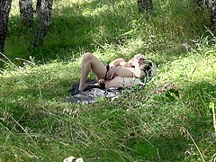 Outdoors, the spies on how masturbates milf in early pregnancy Fetish on the meadow