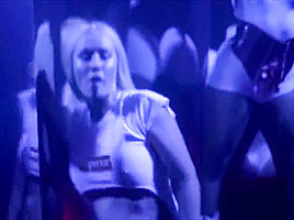 PMV Iggy Azalea - Peta Jensen - On Tuesday