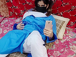 Pakistani School Girl Sex On Video Call With Her Boyfriend