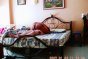 Pattaya girl rides a party guy, until he jizzes in her pussy