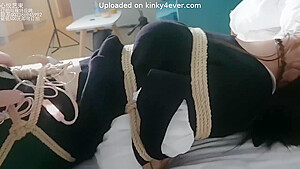 Playing With Chinese Girl In Panthose (vibed)