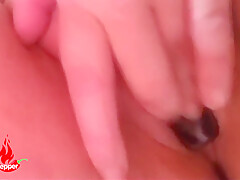 Playing With My Greedy Pussy