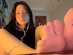 Pov: Classmate teen 18+ Girl Shows Her Feet Online School Uwu