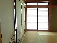 Pretty Japanese Staycation - Amateurs