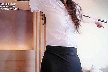 Proud Female Boss Spectacles