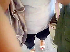 Public Feet 32