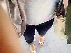 Public Feet 32