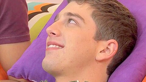 Puppy eyed twink gets his way - OurBoyfriends