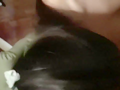 Ragazza mora bendata e legata mi succhia il cazzo in ginocchio