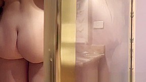 Real aussies goldenshower