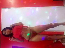 SAFADINHA DE LINGERIE VERMELHA NA LIVE