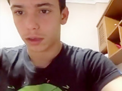 SEXY BOY EXHIBS HIS 23 CM COCK