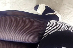 SHEMALE MASTURBATING IN PUBLIC