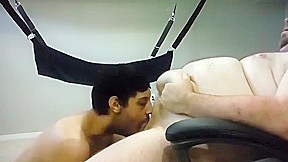 SUPERCHUB GETS DEEPTHROATED BY TWINK
