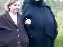 Sabrina Meloni Titsiana walking