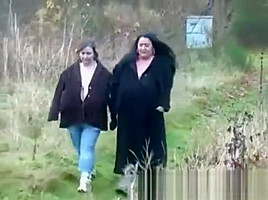 Sabrina Meloni Titsiana walking