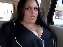 Sassy Bbw Babe Knows How To Suck