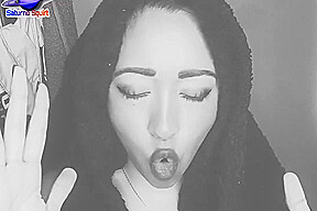 Saturno Squirt The Sexiest Latina Babe, She Real Witch Comes With Bdsm And Is Going To Dominate You