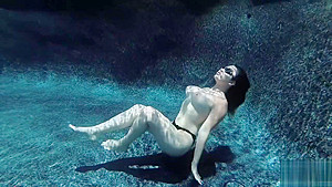 Serena Underwater